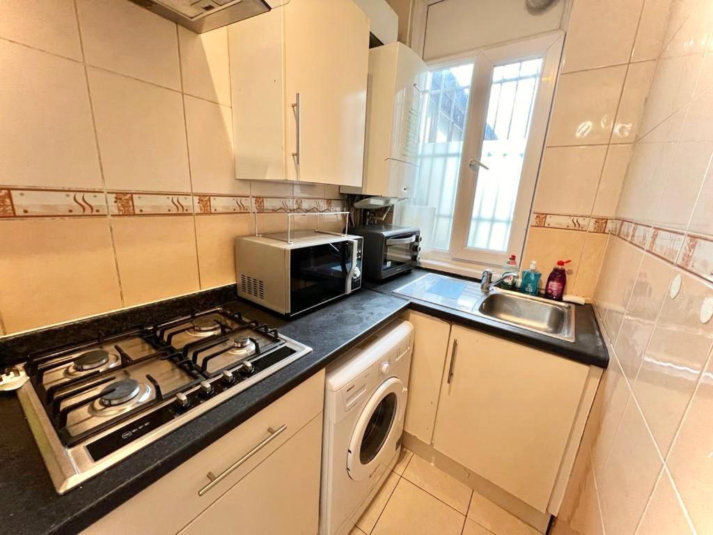Stepney Green Holiday Apartment Лондон Экстерьер фото